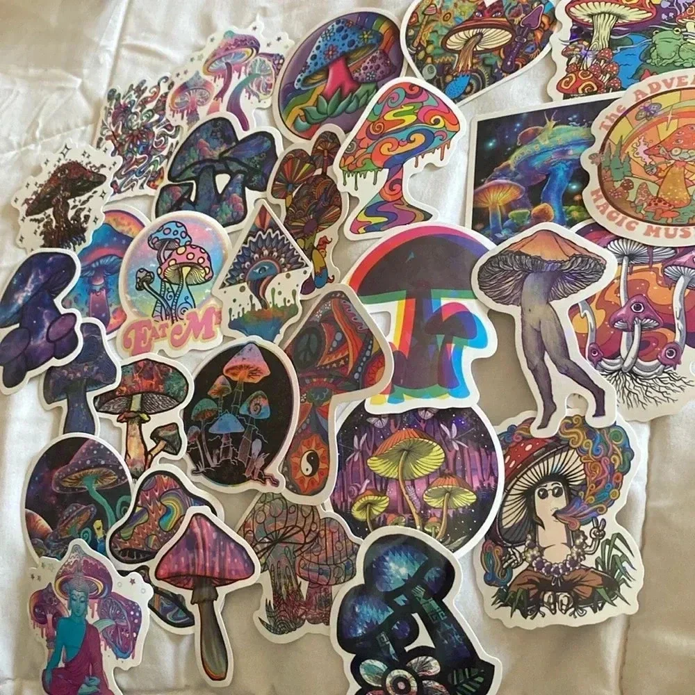 💚 2/$15 pack of 30 Mystery Trippy Psychedelic Stickers 2-4 Inches - Picture 2 of 2